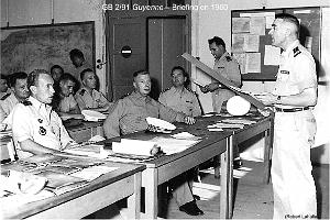 172- ARMEE DE L'AIR EN ALGERIE 1945-1962-20 (60)